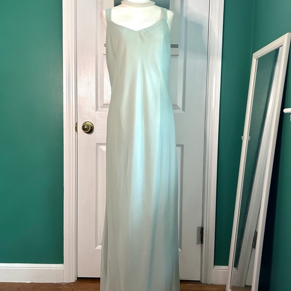 Cattiva 100% Silk Mint Long Gown Size 6 - Picture 7 of 13